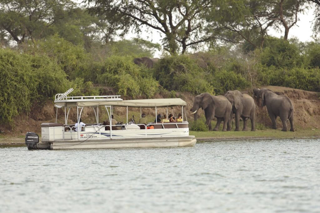 Boat cruise along the Kazinga Channel